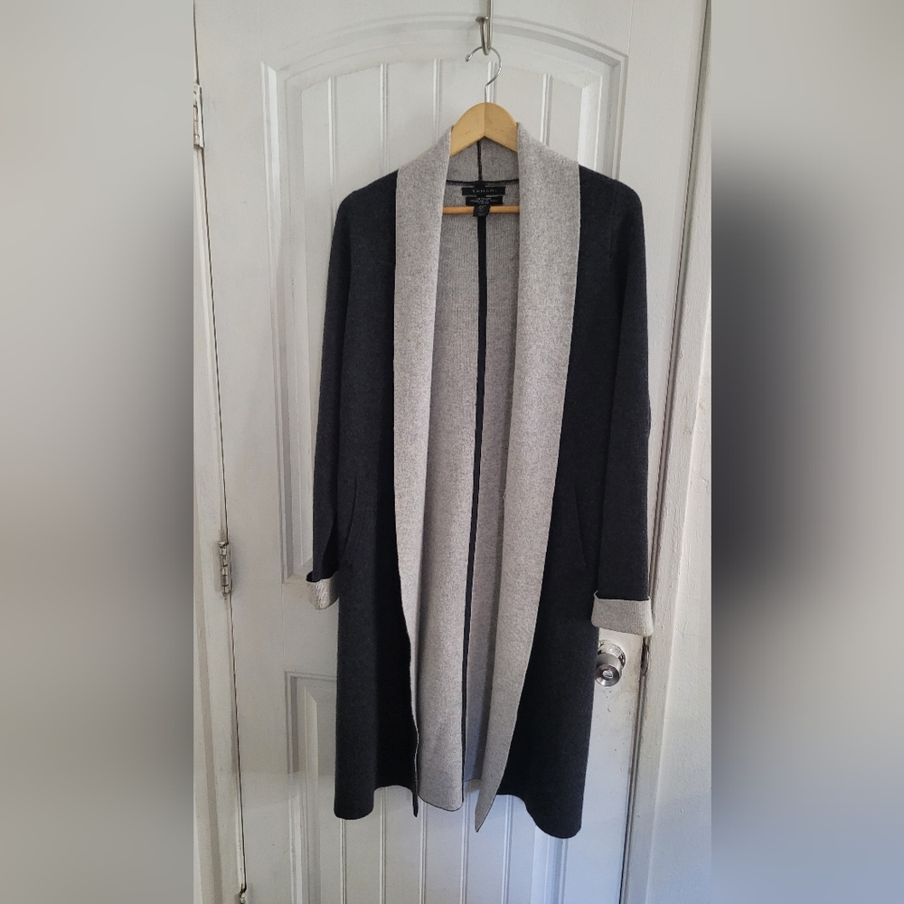 Tahari Cashmere Long Cardigan -M